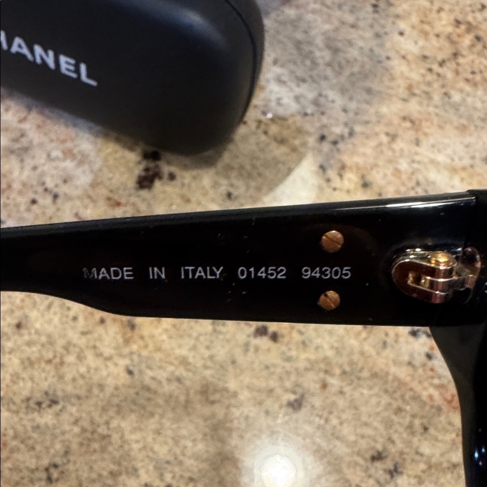 Chanel Vintage Sunglasses Black w/Silvertone Lens - Picture 13 of 14